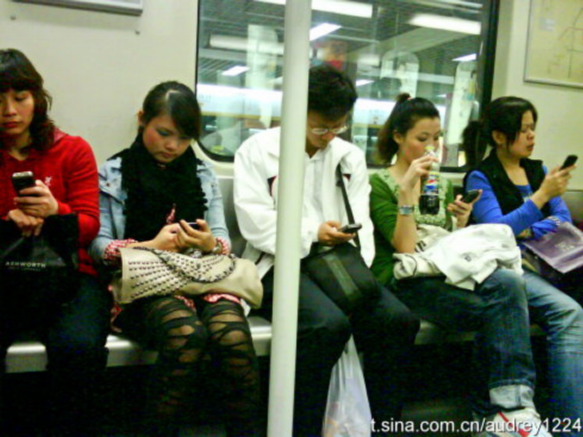 慧色-用户体验与交互设计_ITIL之家(www.itilzj.com)_.PPTX 第9页