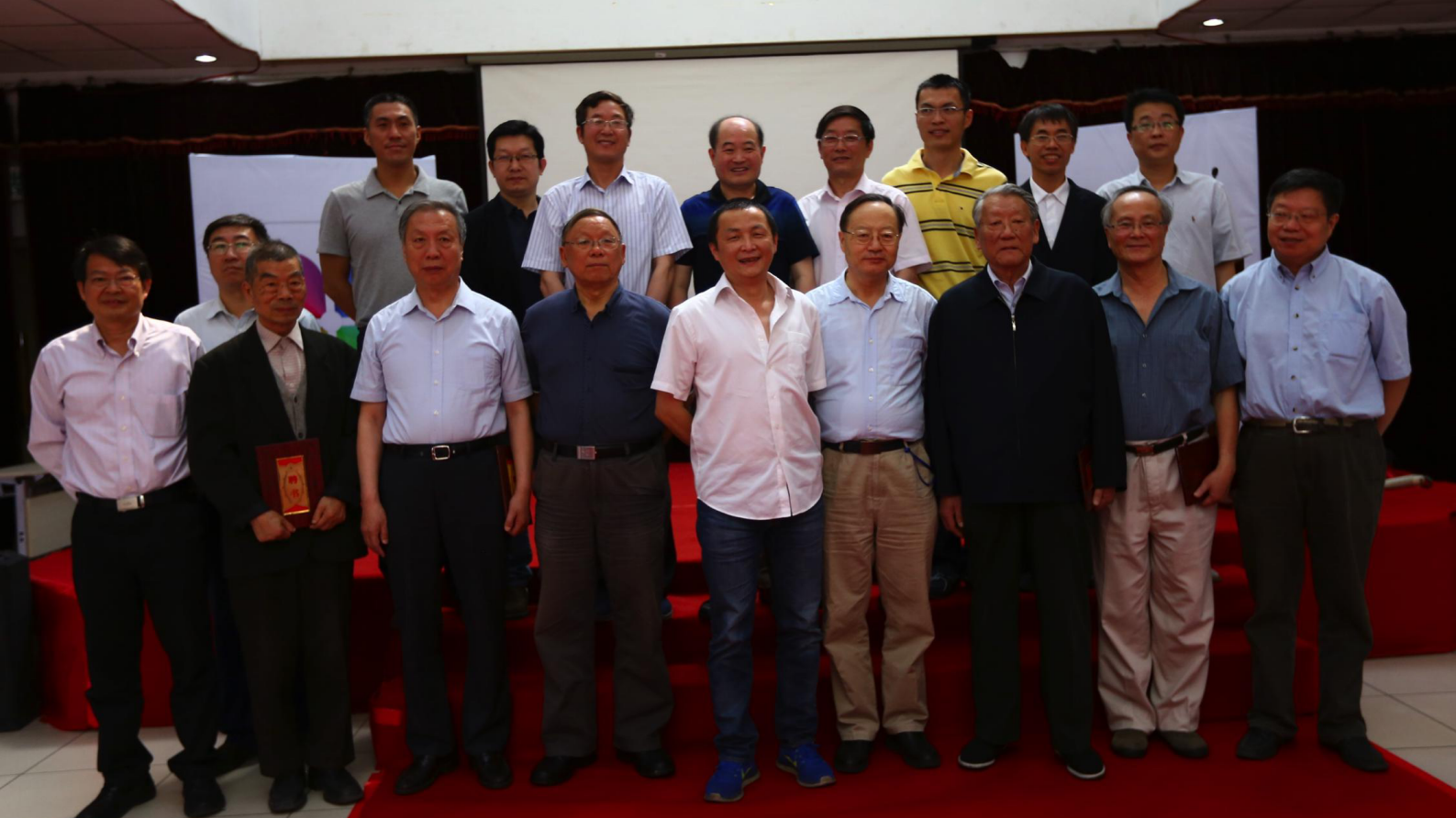 “看病难”的互联网解药春雨医生创始人张锐——ITIL之家-www.itilzj.com 第8页