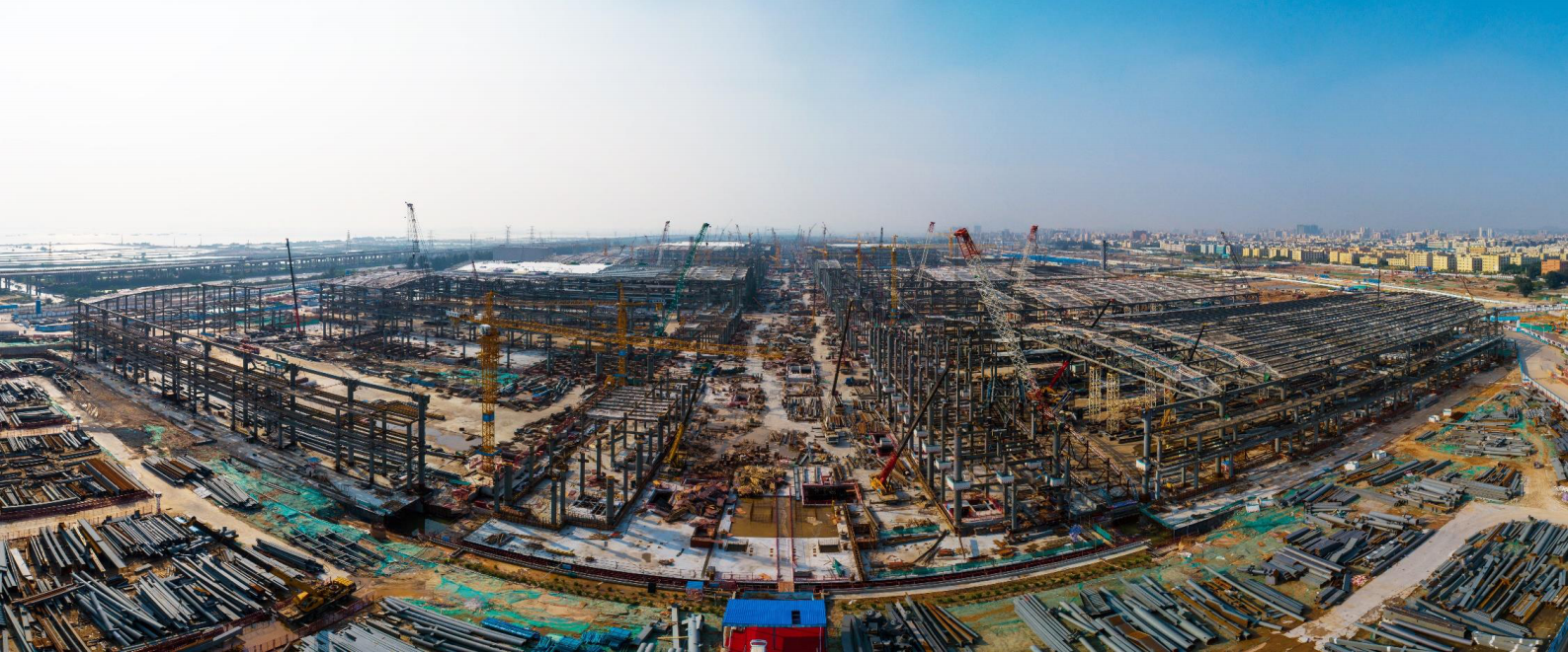 03 智慧工地在深圳国际会展中心的信息化应用实践-杨晓毅 第2页